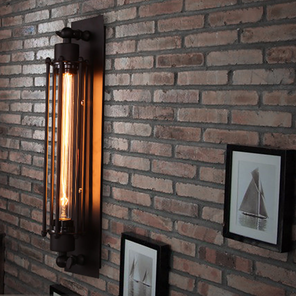 Retro Industrial Wall Sconce — Black Iron, 6W E27 LED, 3000K Warm White, for Cafés and Corridors