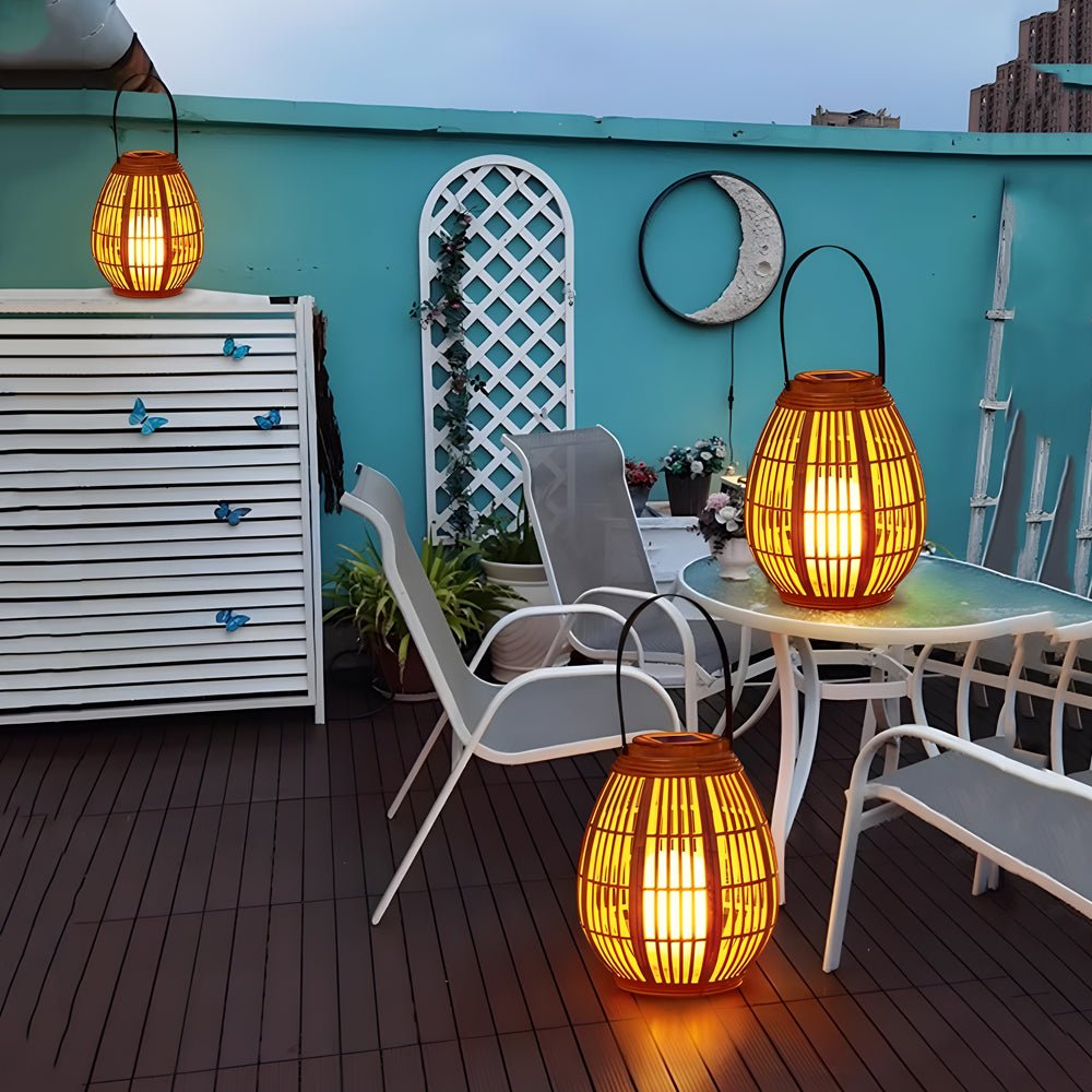 Rustic Modern Solar Outdoor Lantern — Imitation Bamboo, LED, IP44, 600mAh, 6–8Hr Runtime, 7.1" × 13.8"