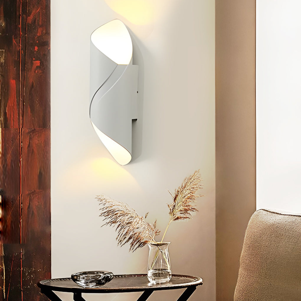 Modern Up/Down Outdoor Wall Sconce — Aluminum & Glass, LED 10W, IP66 Weatherproof, 3"W × 11"H