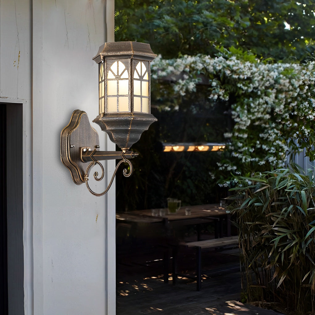 Retro Solar & Hardwired Outdoor Wall Sconce — Die-Cast Aluminum and Glass, Dimmable LED, Remote Control, IP65 Weatherproof