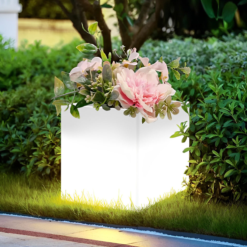 Square Solar Flower Pot Light — PE, LED Warm White 3000K, IP65 Weatherproof, 15.7" × 15.7"