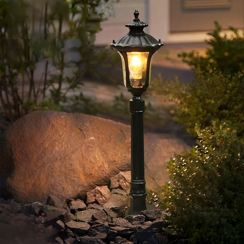 Vintage Outdoor Post Light — Die-Cast Aluminum, Black, Water Glass Lens, LED, 7" × 31"
