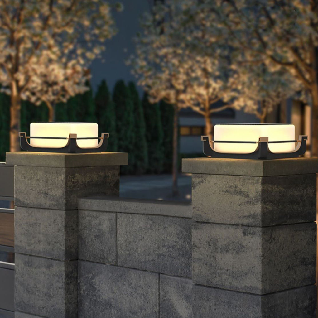 Solar LED Outdoor Deck Post Light — Stainless Steel, IP65 Weatherproof, 3000K Warm White