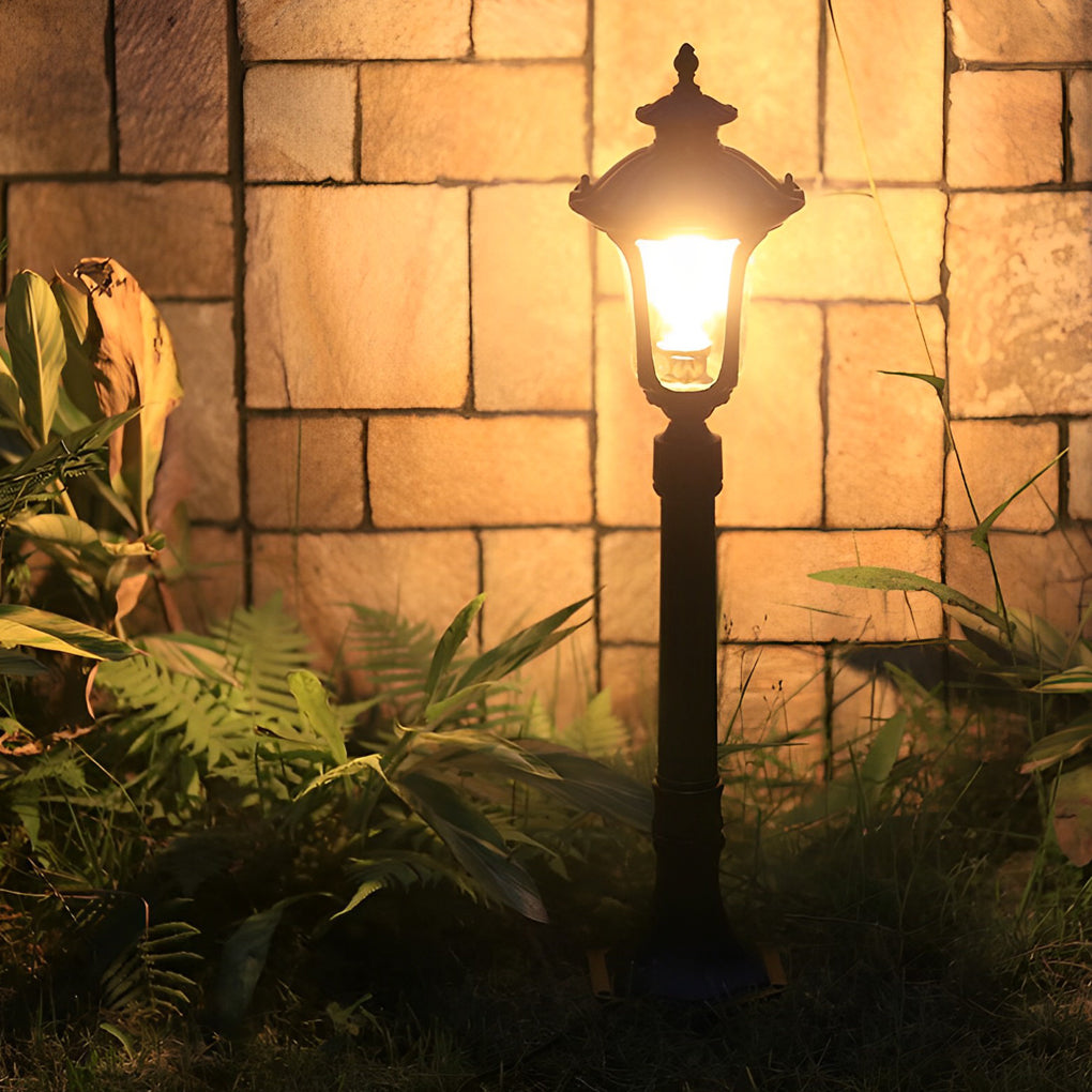 Vintage Outdoor Post Light — Die-Cast Aluminum, Black, Water Glass Lens, LED, 7" × 31"