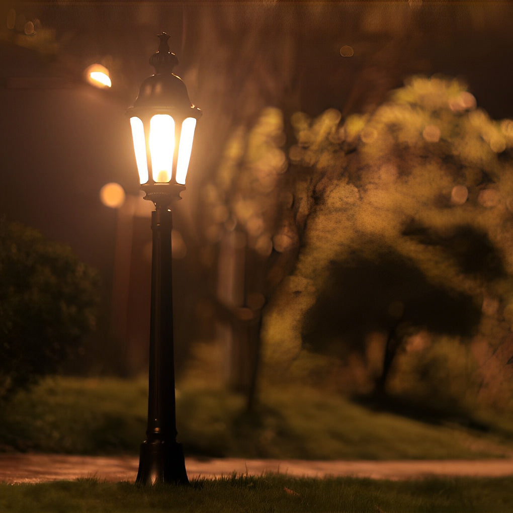 Black Outdoor Pathway Lamp Post — Die-Cast Aluminum and Glass, E27, 37" H, IP-Rated Weatherproof