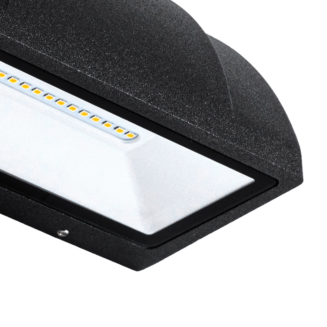 Modern Geometric Outdoor Wall Sconce — Die-Cast Aluminum, 8W OSRAM LED, 3000K, IP65, Hardwired