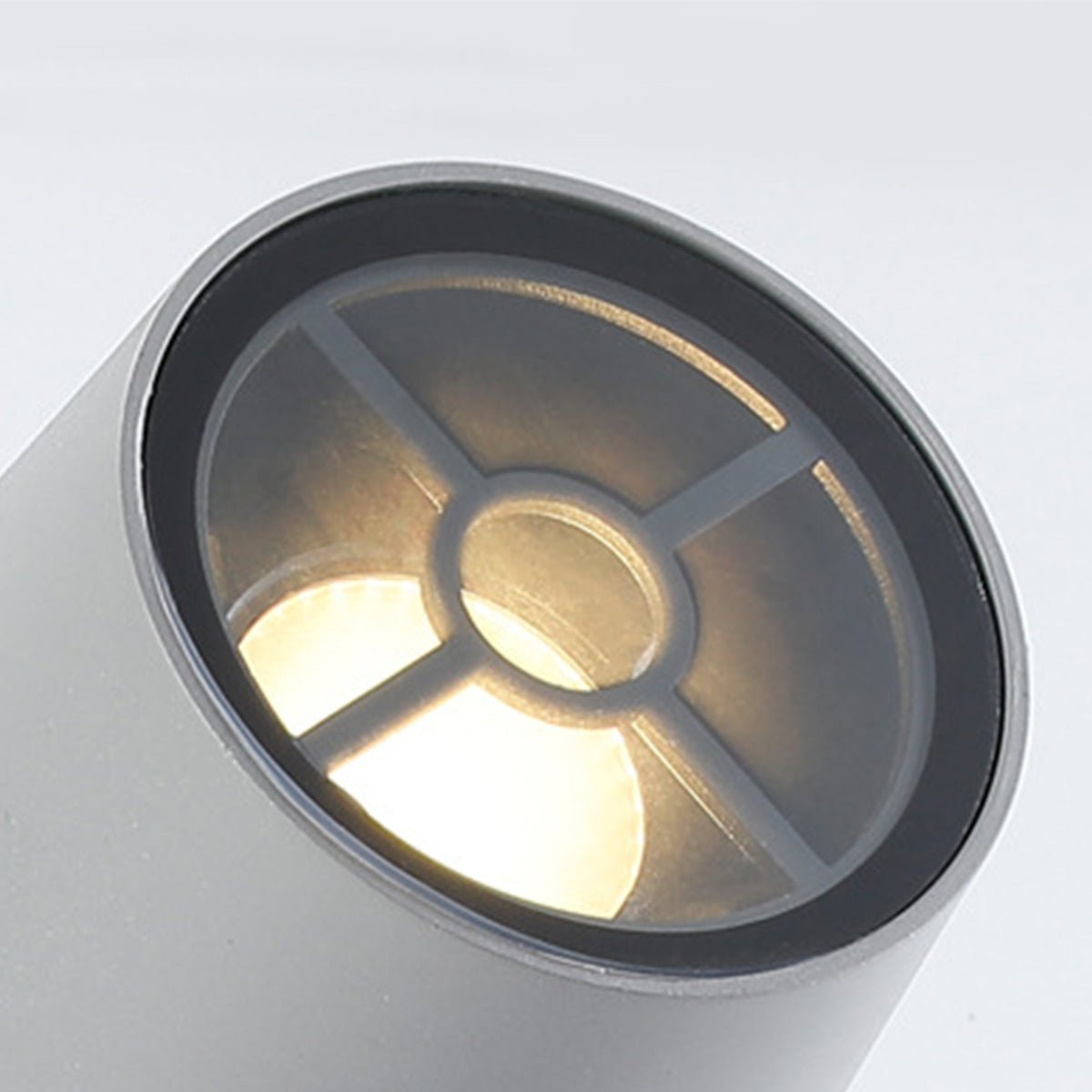 Modern Outdoor Garden Spotlight — Die-Cast Aluminum, LED, 10W/20W/30W, 3000K Warm White, IP65 Weatherproof