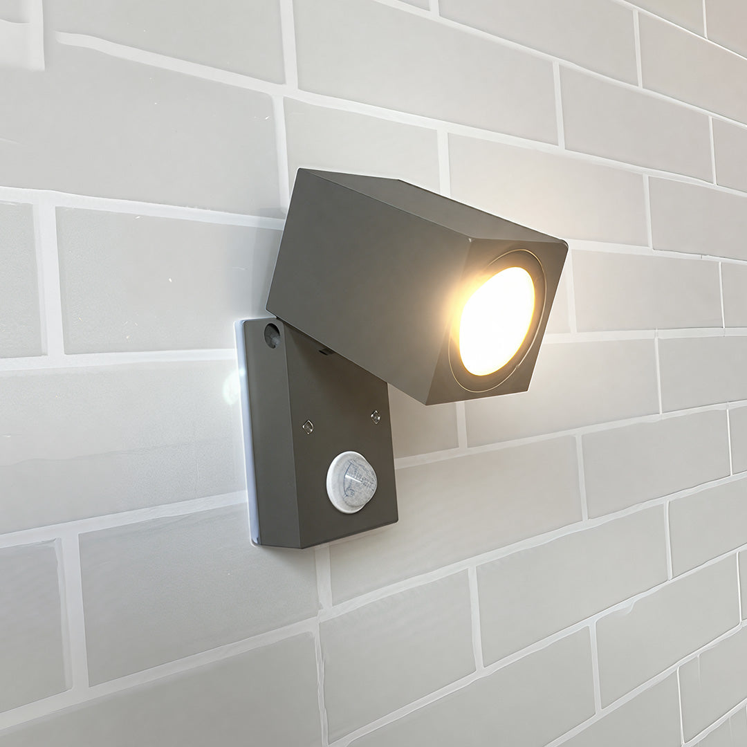 Square Adjustable Outdoor Wall Sconce — Black Aluminum, 5W COB LED, Motion Sensor, IP65, 3000K / 6000K