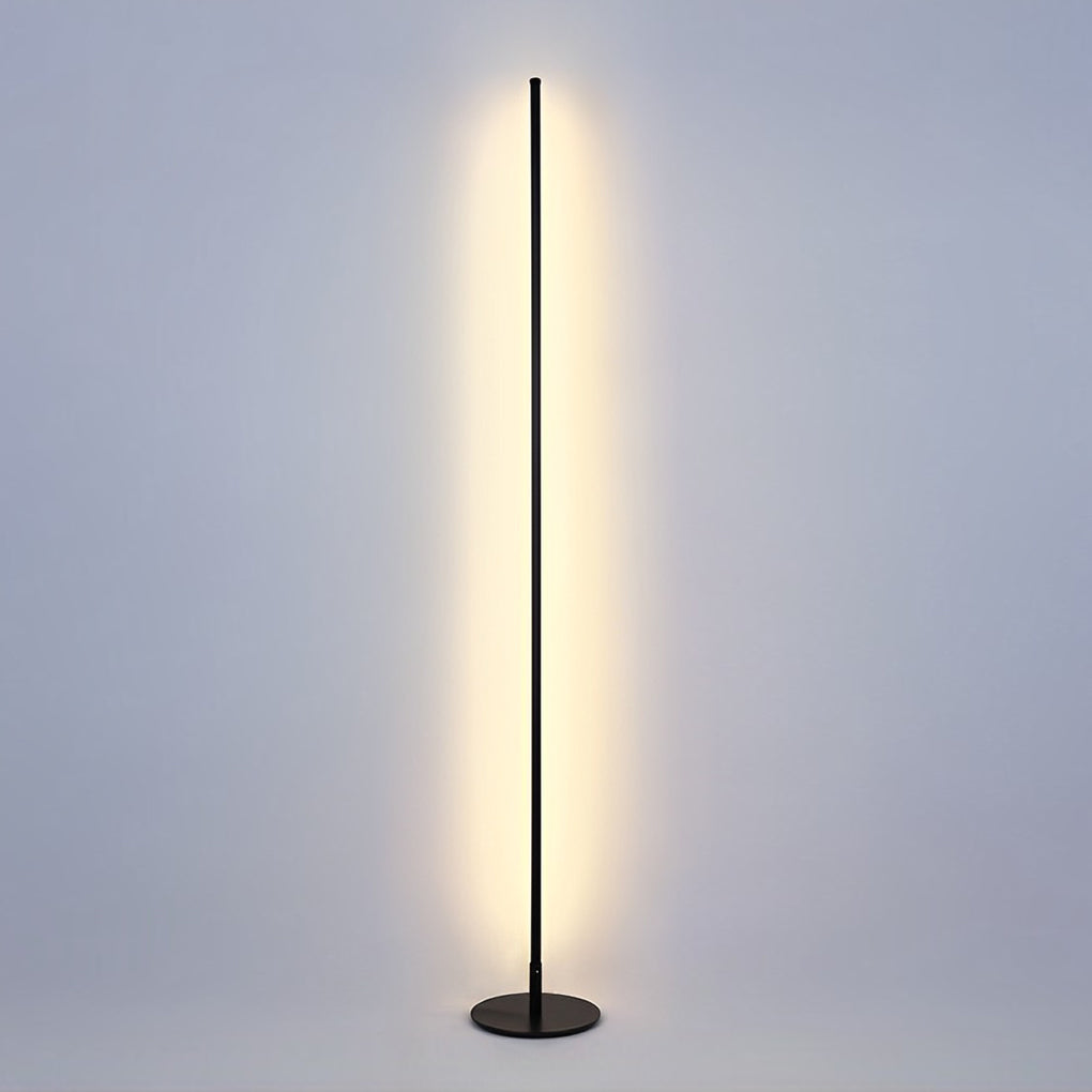 Minimalist Outdoor LED Linear Floor Lamp — Black Aluminum, IP65 Weatherproof, 18W, Solar or Hardwired