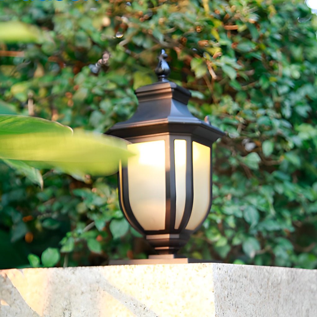Retro Minimalist Outdoor Pillar Light — Aluminum Alloy and Glass, IP33 Waterproof, 3000K Warm White