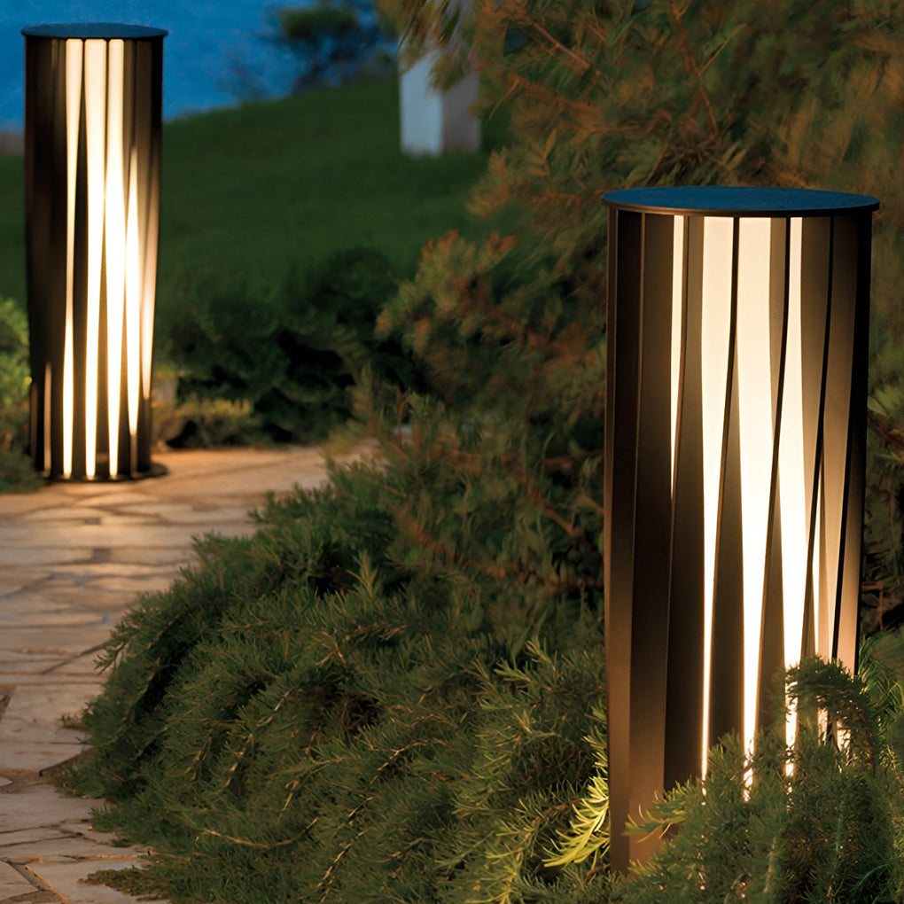 Geometric Cage Solar LED Bollard Path Light — Die-Cast Aluminum, Black, IP65, 3000K, Available in 15.7", 23.6", or 31.5"