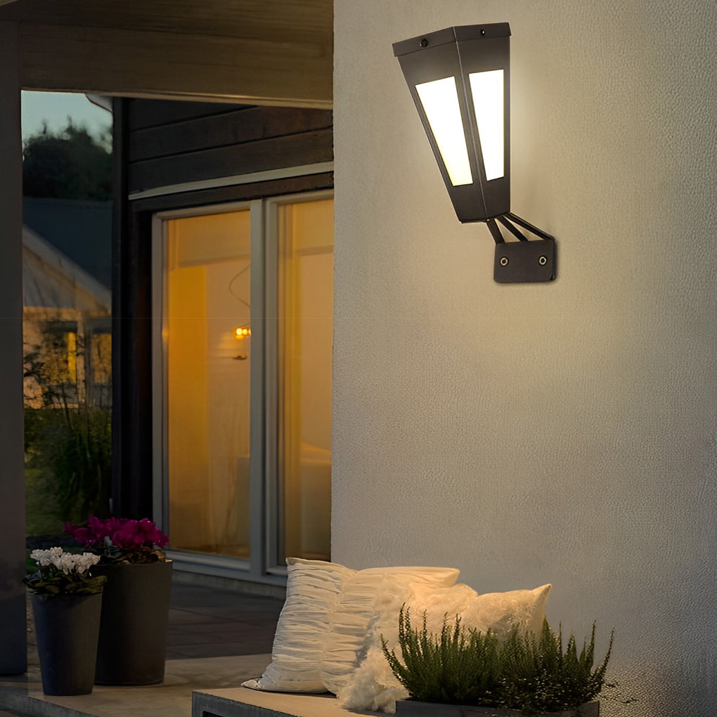 Modern Solar Outdoor Wall Sconce — Black Galvanized Steel, LED Warm White, IP65, 8–10 Hr Battery