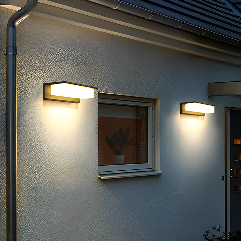 Modern Minimalist Rectangular Solar Wall Sconce — Aluminum, LED, IP54 Weatherproof, Warm White 3000K
