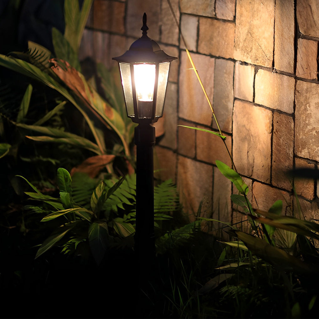 Traditional Black Outdoor Post Light — Die-Cast Aluminum and Glass, E27, Waterproof, 31" H