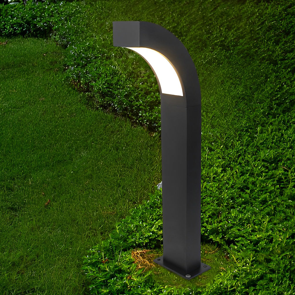 Minimalist Curved Bollard Path Light — Black Die-Cast Aluminum, 24", LED 3000K, IP65 Weatherproof
