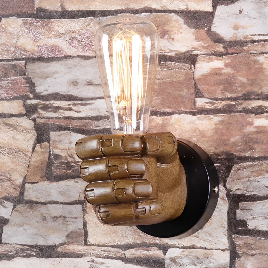 Fist-Shaped Retro Industrial Wall Sconce — Resin and Iron, E27, Engraved Baked-Varnish Finish