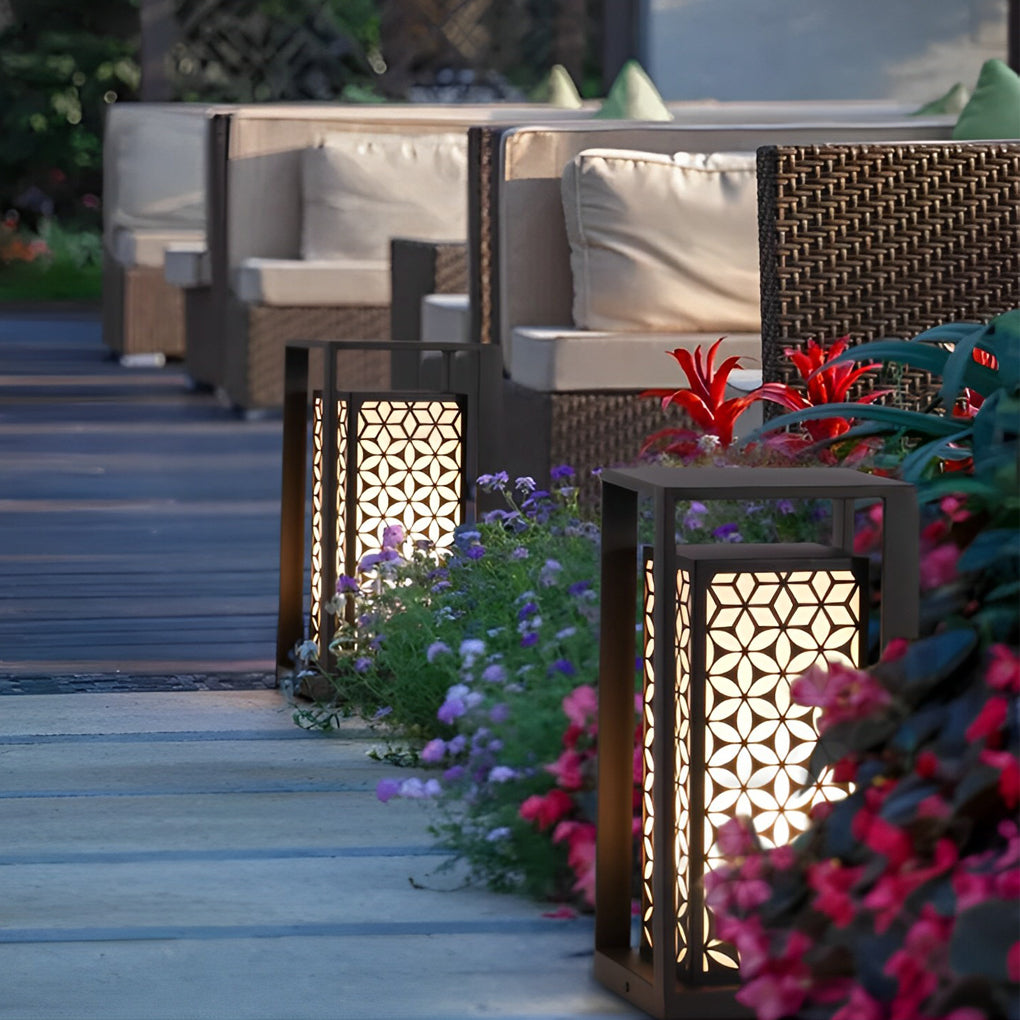 Floral Vintage Outdoor Bollard Path Light — Galvanized Steel & Acrylic, E27, IP65, 10W, Black