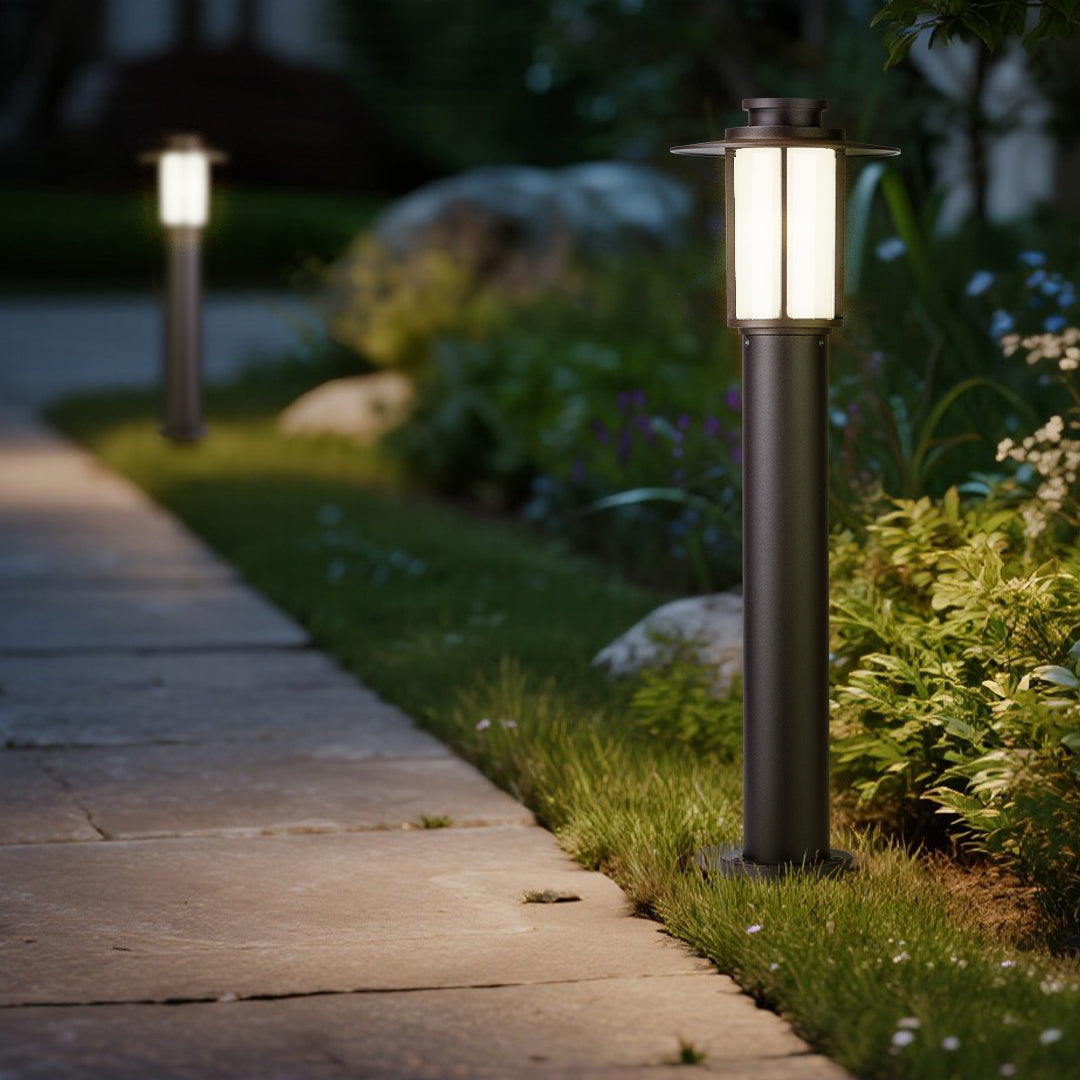 Minimalist Dome Bollard Path Light — Die-Cast Aluminum, Brown, E27, IP54, 12.6" or 31.5" Height