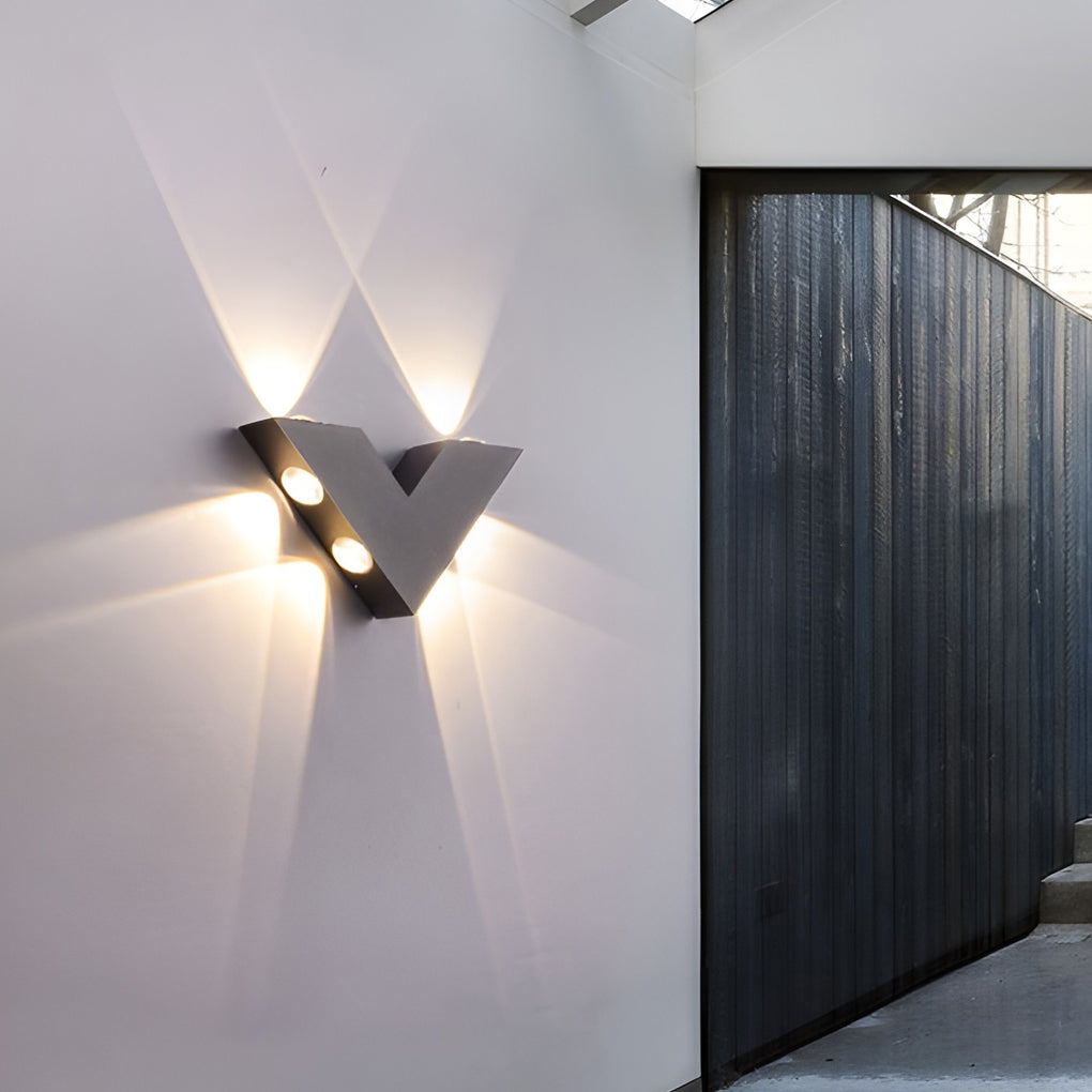 V-Shaped Up/Down Outdoor Wall Sconce — Black Aluminum, LED 6W, IP65 Weatherproof