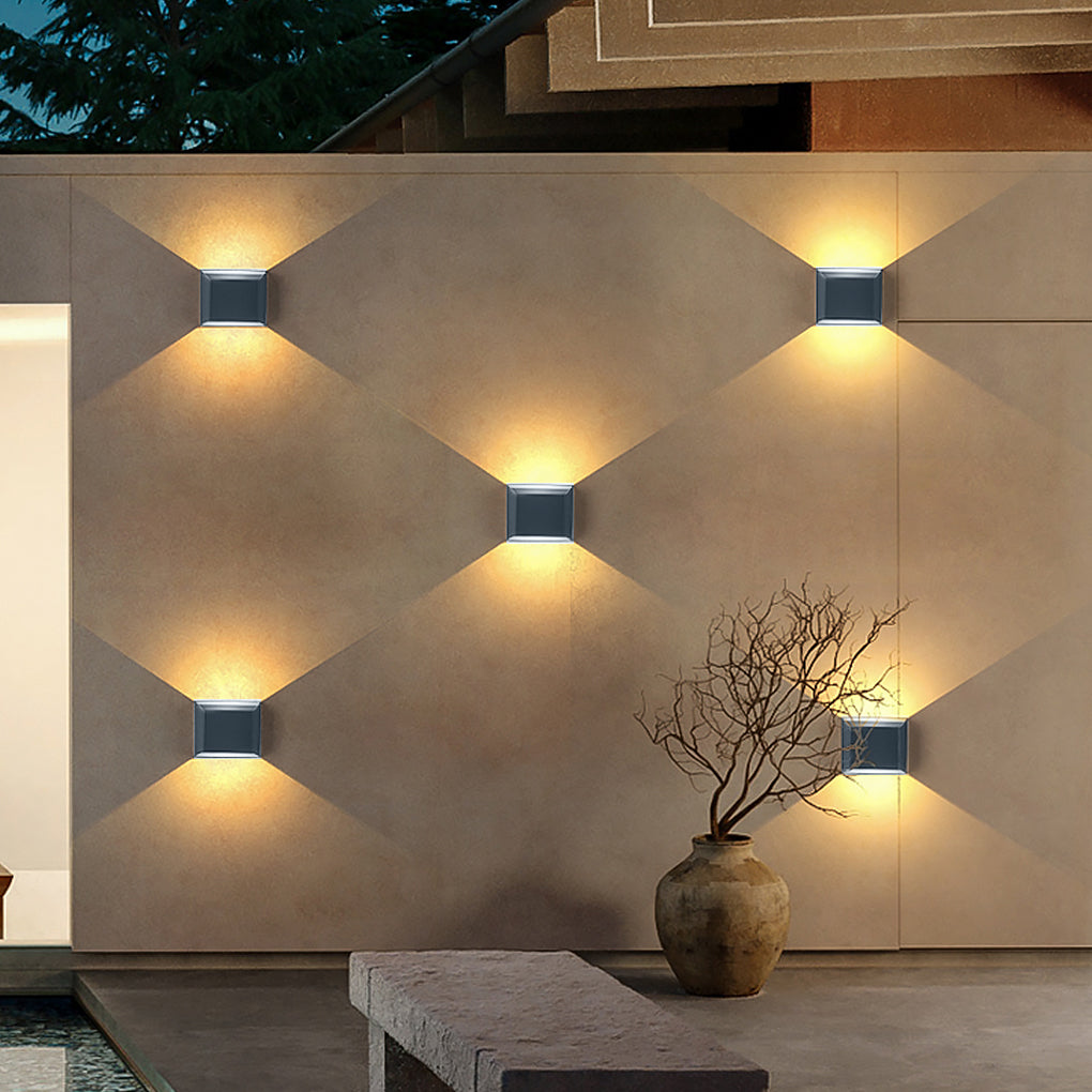 Contemporary Waterproof LED Wall Light for Outdoor Villas, Courtyards, and Gardens