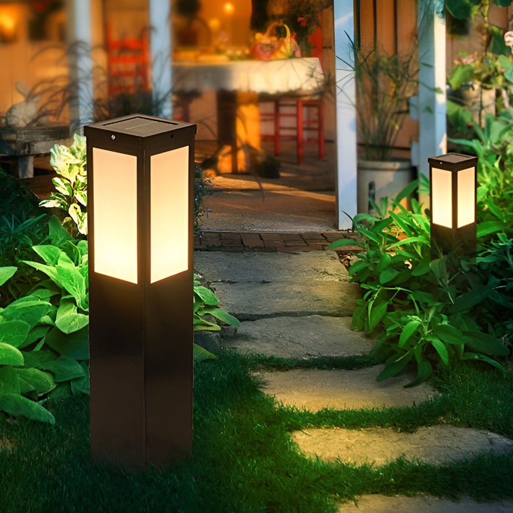 Square Industrial Solar Bollard Light — Black Iron and Acrylic, E27, Three-Step Dimming, Remote Control, IP65 Weatherproof