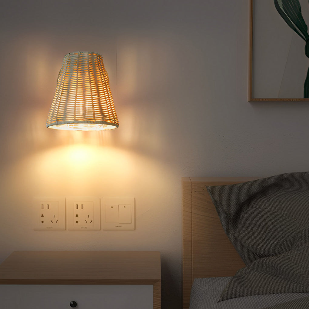 360° Adjustable Hand-Woven Rattan Wall Sconce — Rustic Modern, E26/E27, 6" Diameter