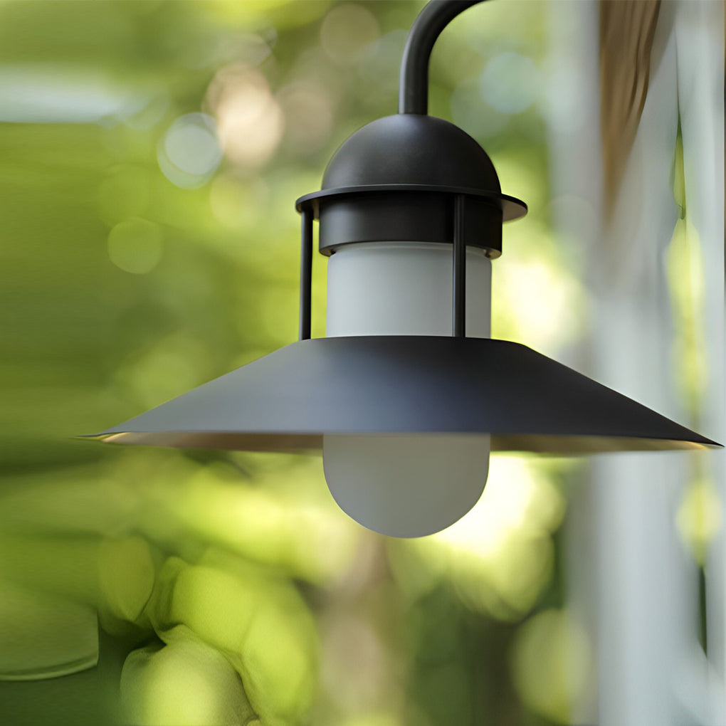 Round Vintage Outdoor Wall Sconce — Black Iron and Glass, E27, 3000K Warm White, 12.5" Diameter