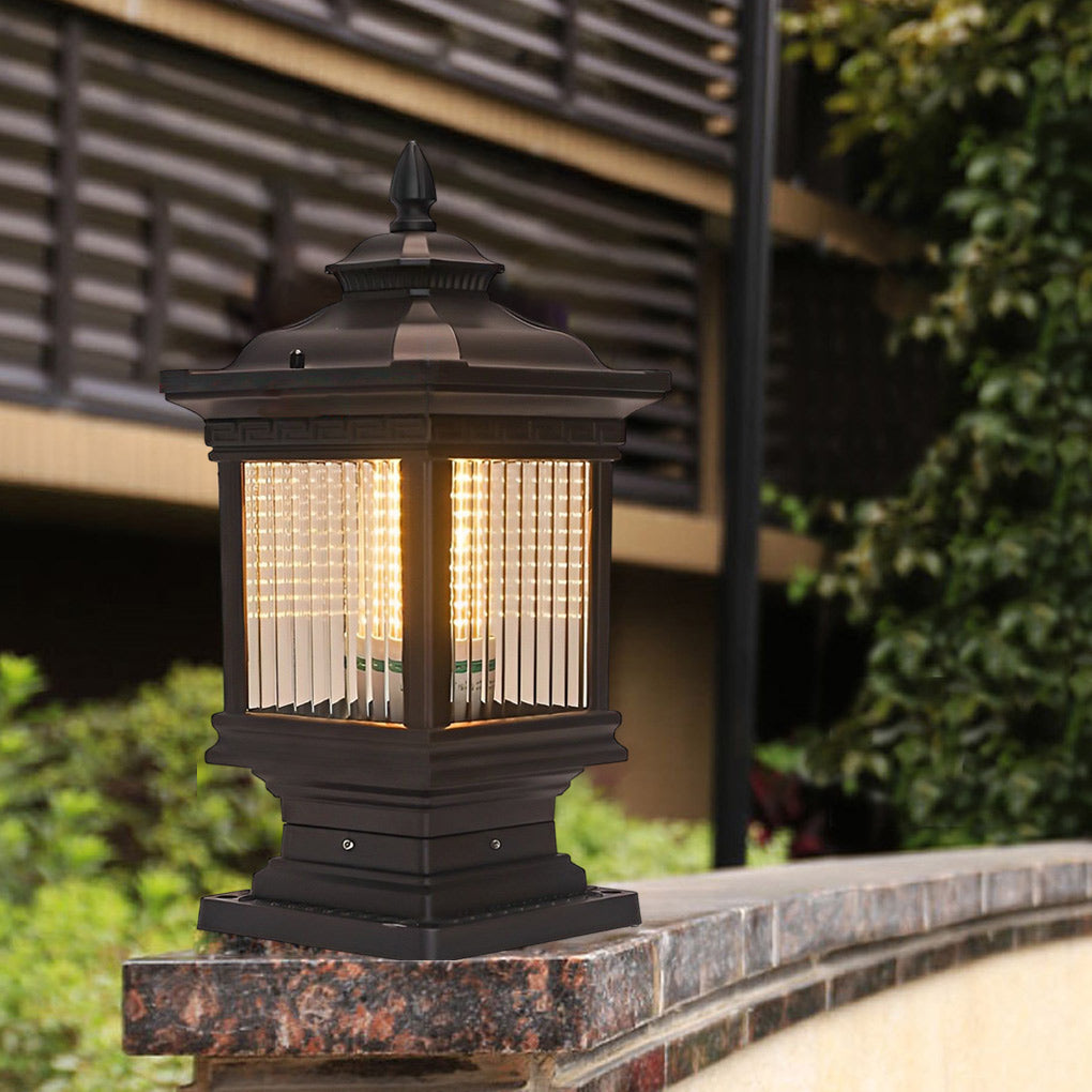 Retro Grille Outdoor Solar Fence Post Light — Die-Cast Aluminum & Glass, IP55, E27, Two Sizes