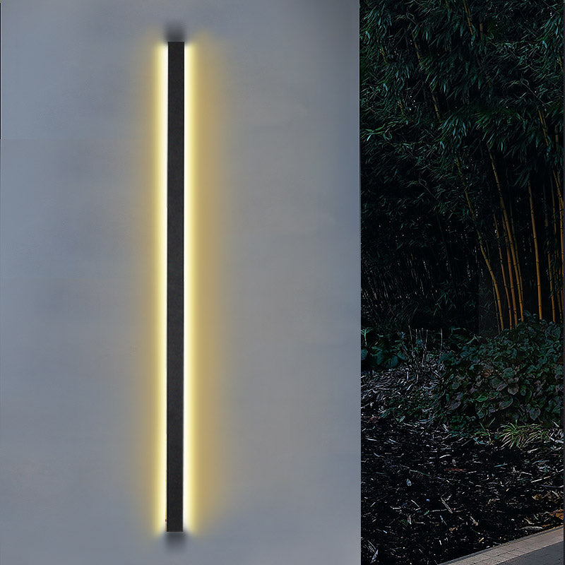 Modern Linear Outdoor Wall Light — Black Metal, LED Integrated, IP65, 20W–40W, 3000K