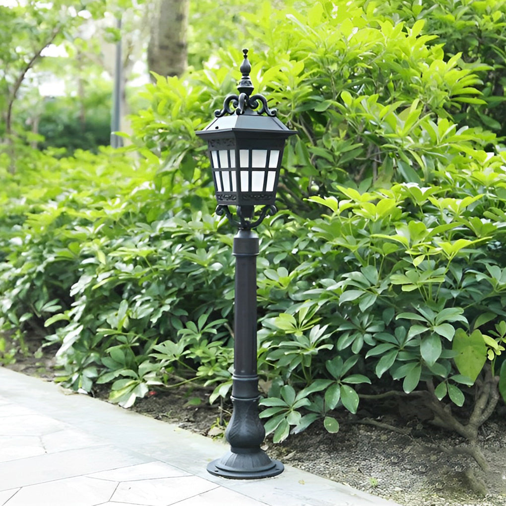 Retro-Industrial Outdoor Post Light — Die-Cast Aluminum and Frosted Glass, E27, IP33, 6" x 35"