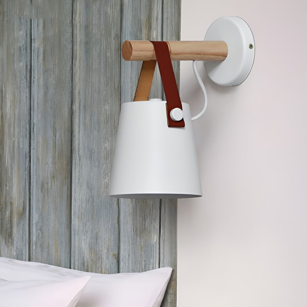 Classic Lampshade Plug-in Wall Sconce — Aluminum, E27, Warm White 3000K