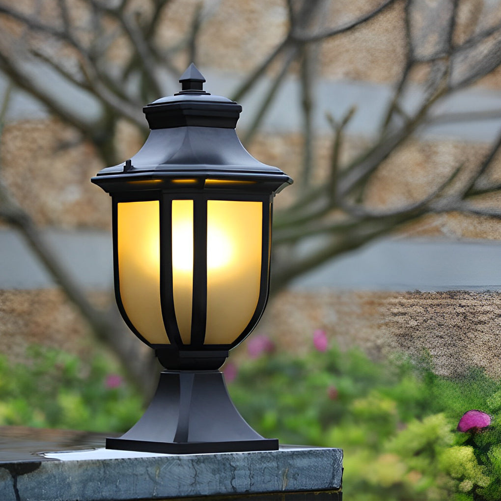 Retro Minimalist Outdoor Pillar Light — Aluminum Alloy and Glass, IP33 Waterproof, 3000K Warm White