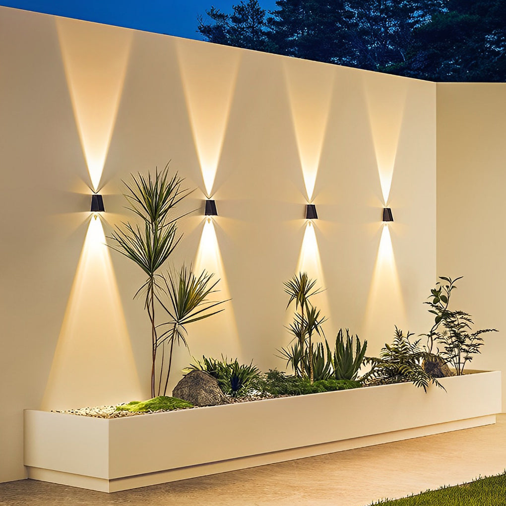 Modern Black Solar Up/Down Outdoor Wall Sconce — PVC & Acrylic, LED 3000K, IP54, 5W Panel