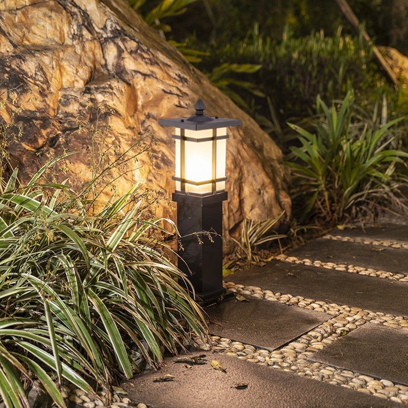Vintage Geometric Outdoor Bollard Light — Black Aluminum & Glass, 12W LED E27, IP65, Hardwired