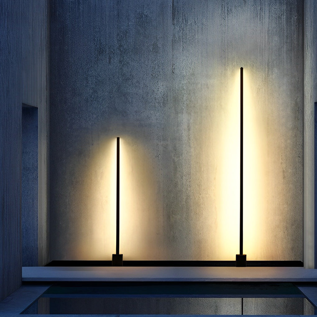 Linear Minimalist Outdoor Floor Lamp — Stainless Steel & Aluminum, LED 3000K, IP65, 4 Heights