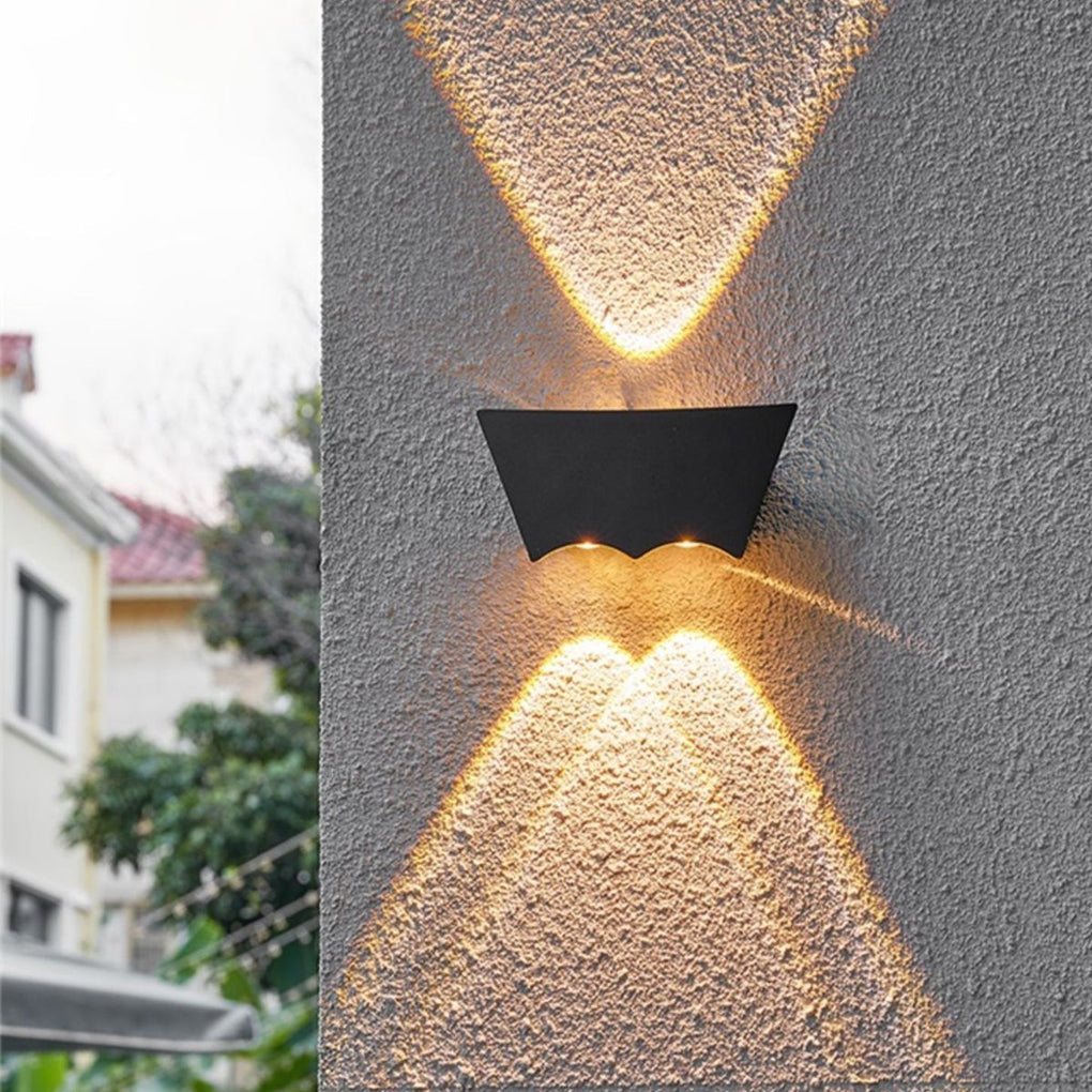 Waterproof Black LED Wall Washer Lights with Creative Up and Down Lighting