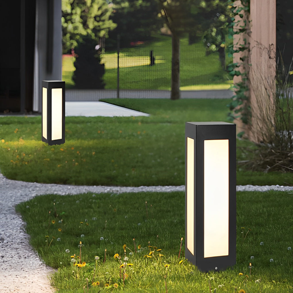 Modern Black Solar Bollard Light — Galvanized Steel & Acrylic, 10W LED, IP65 Weatherproof, 3000K Warm White