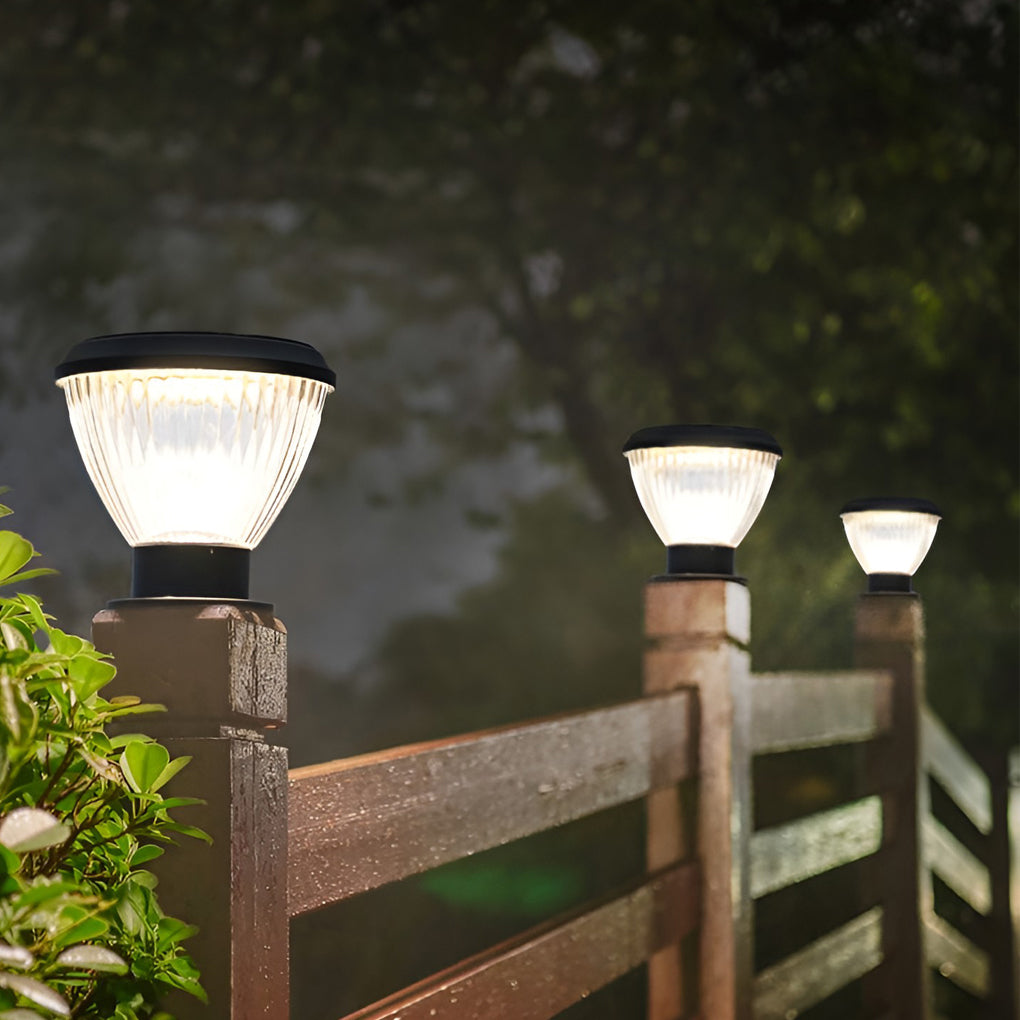 Modern Black Round Solar Post Cap Light — Aluminum, Fast Charging, IP65 Weatherproof