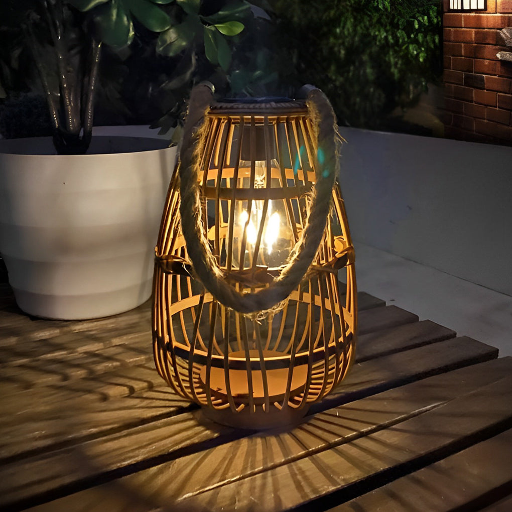 Retro Rattan Solar Outdoor Lantern — Bamboo, Wood & Hemp Rope, LED Warm White, IP44, Portable Hanging
