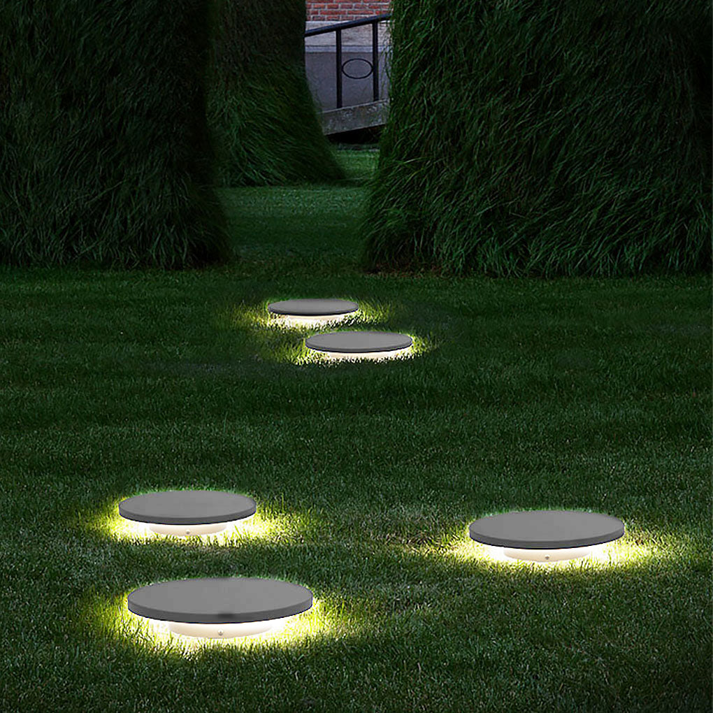 Halo Bottom-Emitting Solar Ground Light — Die-Cast Aluminum & Glass, LED 18W, 3000K, IP65, 11.8" Diameter