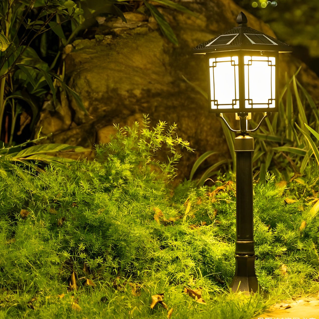 Ancient House-Style Solar LED Post Light — Aluminum and Glass, 7W, IP54, 3-Step Dimming, Remote Control