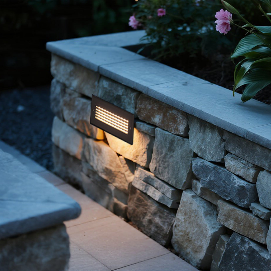 Minimalist Embedded Outdoor LED Step Light — Die-Cast Aluminum, Sand Gray, OSRAM 4W, 3000K, IP65