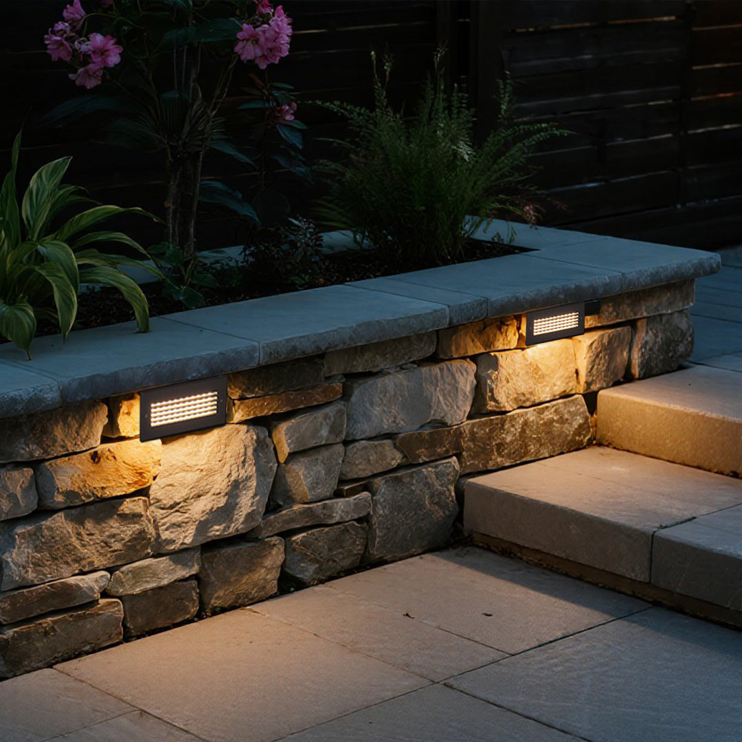 Minimalist Embedded Outdoor LED Step Light — Die-Cast Aluminum, Sand Gray, OSRAM 4W, 3000K, IP65