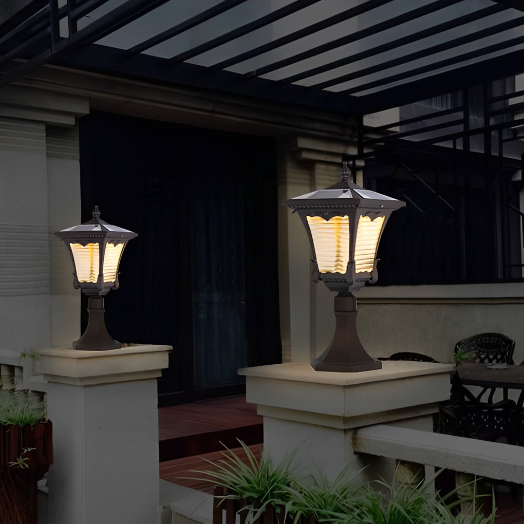 Ornate Vintage Solar LED Post Light — Coffee Gold Aluminum & Glass, Dusk-to-Dawn, IP55, 20" or 31"