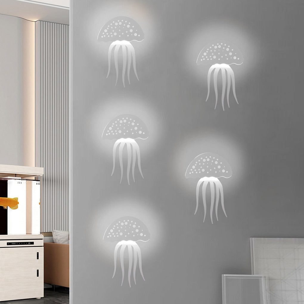 Jellyfish Wall Sconce — Metal and Acrylic, LED, 10W, Modern Retro White