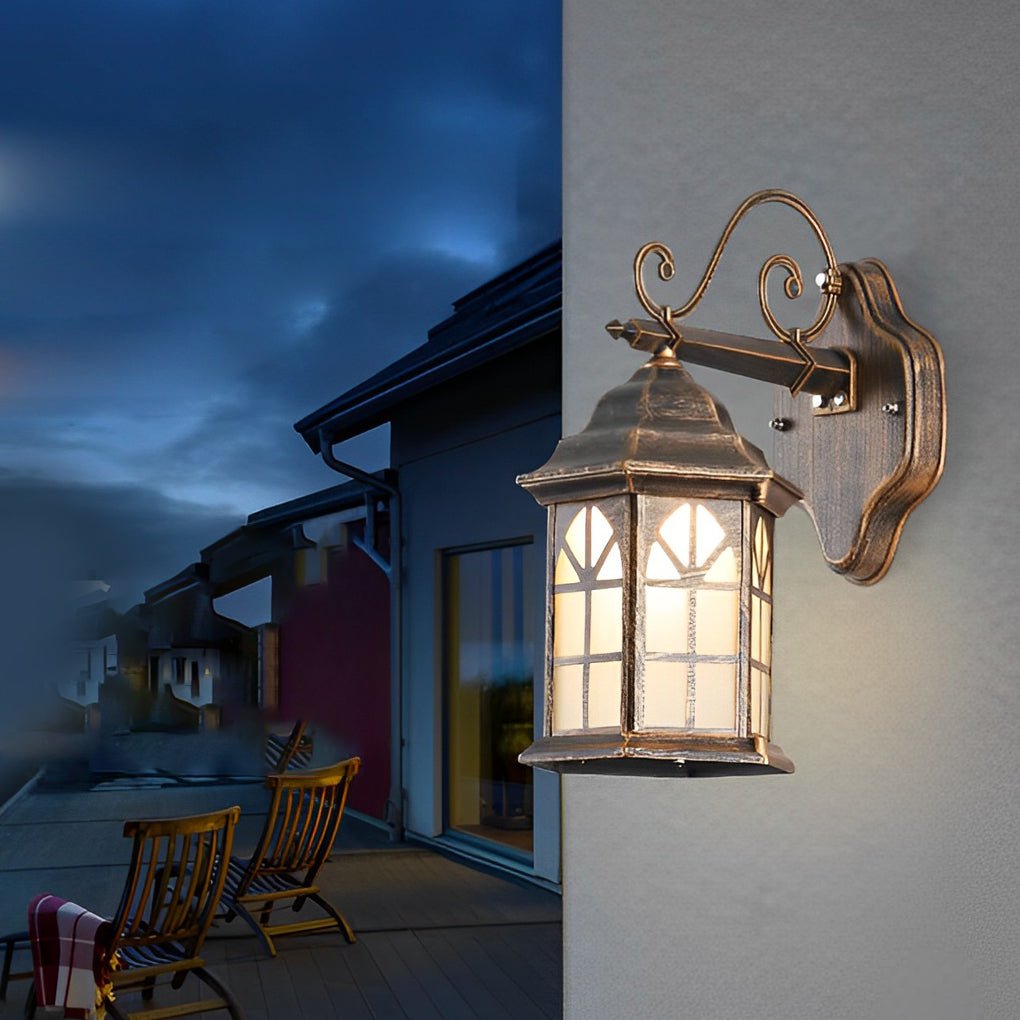 Retro Solar & Hardwired Outdoor Wall Sconce — Die-Cast Aluminum and Glass, Dimmable LED, Remote Control, IP65 Weatherproof