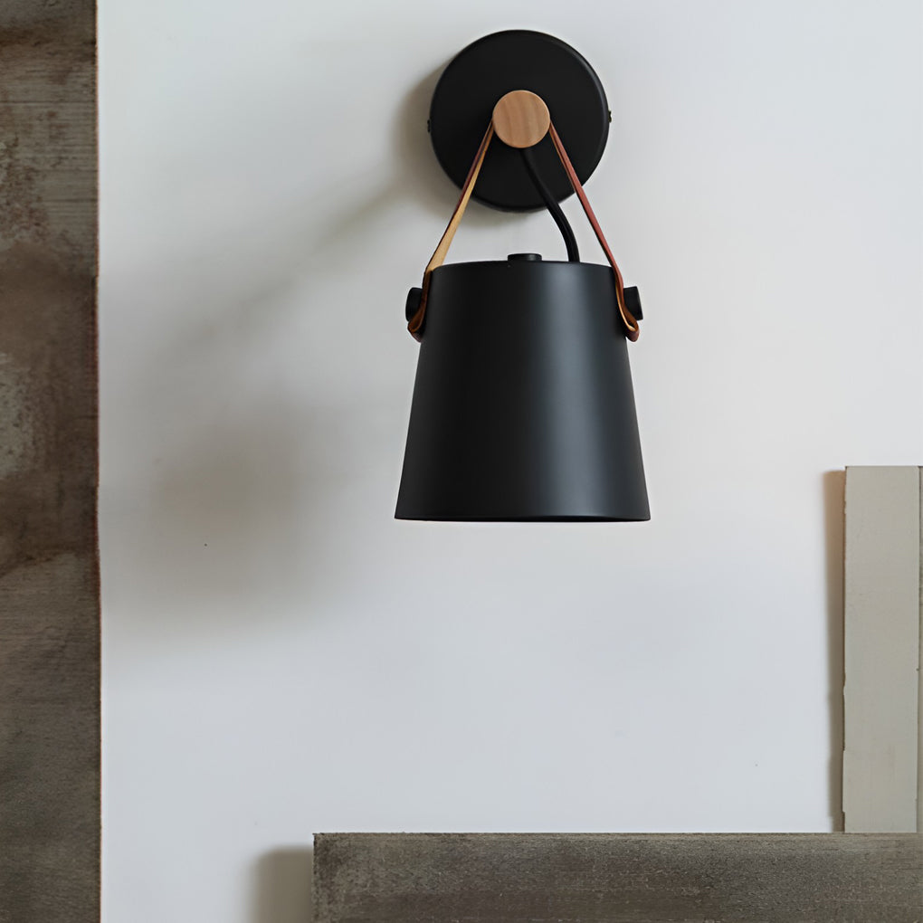 Classic Lampshade Plug-in Wall Sconce — Aluminum, E27, Warm White 3000K