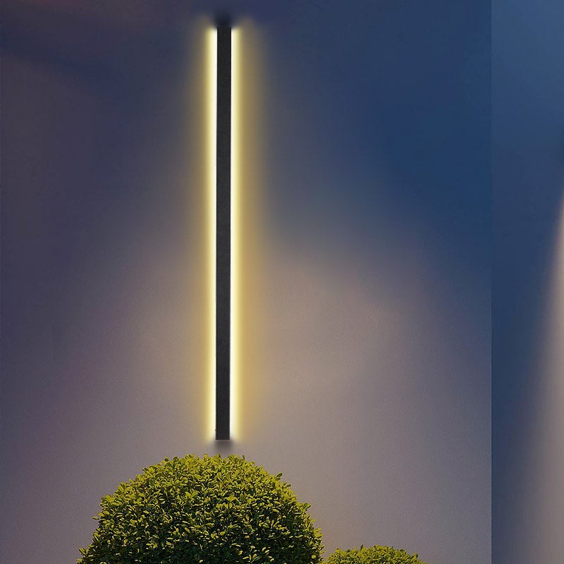 Linear Outdoor Wall Sconce — Black Iron, LED, IP65 Weatherproof, 20W–40W, 3200K Warm White, 40"–80"
