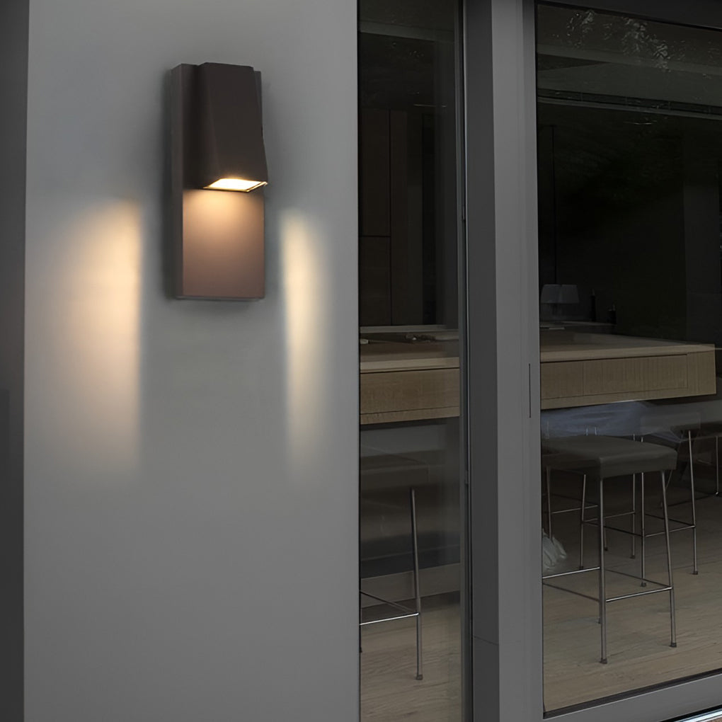 Modern Rectangular Outdoor Wall Sconce — Black Die-Cast Aluminum, 18W LED, 3000K, IP-Rated Waterproof