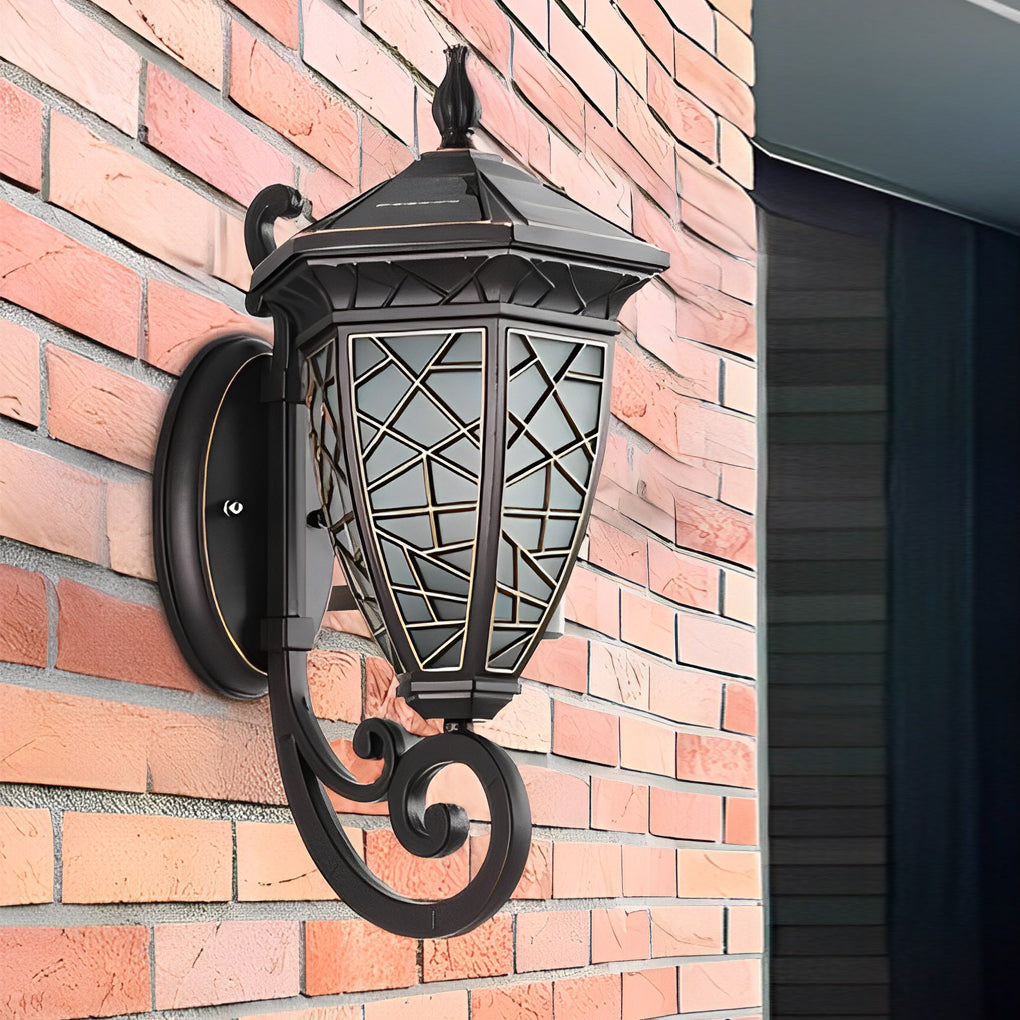 Retro-Pattern Solar Outdoor Wall Sconce — Die-Cast Aluminum, Black, IP55 Weatherproof